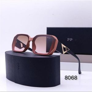 Дизайнерские солнцезащитные очки для мужчин женщины для очков роскошные мужчины Unisex Cat Eye UV400 Поляризованные ладонные бокалы Оптимистично сороковое солнце