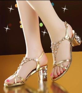 Golden Kitten häl bröllopskor öppen tå chunky klackar sandal koreansk stil strass allmatch mode brudskor3741803