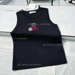 T-shirt loeWew Tank Womens T-shirt zbiornik zbiornika górna Top Tank Projektant Top Tope T Shirty Kobiet Knits Tee Knited Sport Tank Tops Kobiety kamizelki joga tees zielony ponadwymiarowy 788