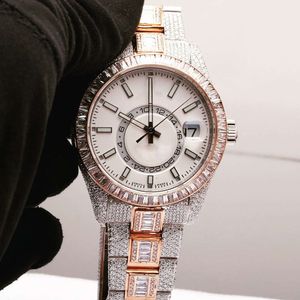 Luxo Parecendo plenamente assistir Iced para homens Mulher Top artesanato exclusivo e caro Mosang Diamond 1 1 5A Relógios para o Hip Hop Industrial Luxuado 1995