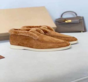 مصنع S Luxury Designer Velvety Leather Boots Mens Dress Shoes Fashion Winter Winter Warm Man Women Lazy Brand L8327685