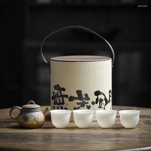 Teaware sätter vedeldad tekanna fyra te fårkött fett jade litterati cups souvenirer