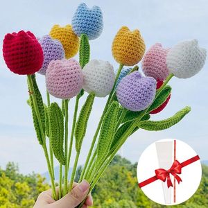 Decorative Flowers 2/1pcs Hand-knitted Tulip Crochet Hand-woven Flower Desktop Bouquet Ornament Car Home Decoration Teacher's Day Gifts