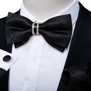 Bow Ties Solid Black Pre-tied Bowtie With Diamond Half Ring Decor Fashion Pocket Square Cufflinks Set Business Party Men's Luxury Tie