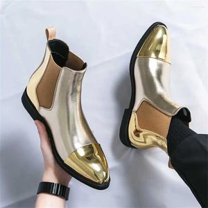 Scarpe vestiti senza allacciamento di scarpe da ginnastica oro tacchi gialli formali formali e dimensioni sportive costose avanzate