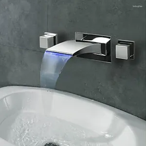 Banyo Lavabo muslukları Yiyu markası 3 parçalı şelale çıkışı soğuk ve su yüz pot musluğu ile kaplı