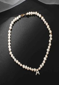 Real Freshwater Pearl Necklace Choker For Women Alphabet AZ Shell Letter Initial Buckle Gold Color Pendant Jewelry Gift220v2118783