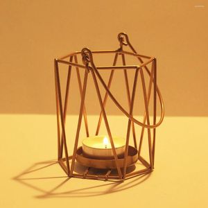 Ljushållare Golden 3D Geometric Iron Candlestick Nordic Metal Tealight Holder Stand Centerpieces For Wedding Party Home Decorations