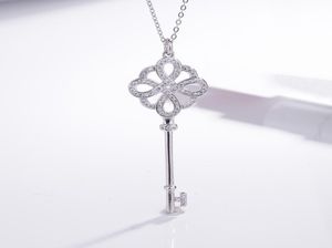 necklace Chinese Knot Sier Plated temperament sweater chain inlaid with diamond key modeling pendant clavicle luxury niche8851202