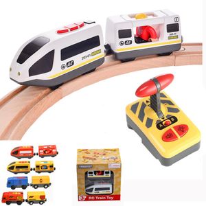 RC Electric Train Set с перевозкой звук и Light Express Fit Деревянный трек детей Электрическая игрушка детские игрушки LJ2009307591094