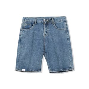 Summer Mens Casual Blue Denim Shorts Mężczyzna Y2K Koreańska moda cienkie proste kwartale dżinsy 240408