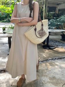 Lässige Kleider Sommer Baumwolle Wäsche ärmellose Kleid Frauen Rückenless hohles Mode Rüschen Damen koreanische Stil Lose Frau Long