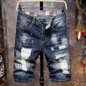 Mens Graffiti Ripped Short Jeans Summer Fashion Casual Slim Big Hole Retro Style Denim Shorts Mane Brand Clothes 240410