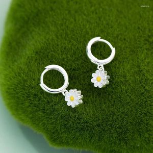 Dangle Ohrringe koreanischer Stil Verstellbarer Öffnung Finger Ring Braut Hochzeit Engagement Statement Schmuck Geschenk Vintage Daisy Blumenringe