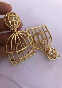 Dangle żyrandol Punk Camellia Luxury Vintage Gold Metal Copper Stamp Big Bird Cage z kroplą kolczyki dla kobiet dziewczyna Jewerly9084141