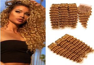 27 Honung Blond Deep Wave Human Hair 3Bundles med stängning Strawberry Blonde Brasilianska djupa vågiga mänskliga hårväv med 4x4 spets 7978686