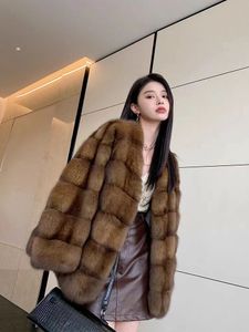 Women's Fashionable Faux Fur Coat Winter New Style