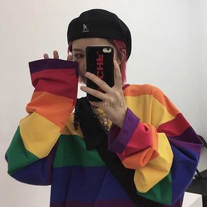 Kvinnors hoodies tröjor Rainbow randiga tryck kvinnor t-shirt y2k stilig lös långärmad pullover mode akademisk stil rund hals kvinnliga hoodies 240413