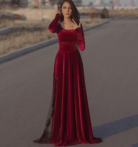 Bourgogne Velvet Caftan Evening Long Sleeve Black Lace Dubai Formella festklänningar Longo Prom -klänningar 20214113355