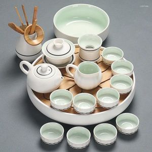 Conjuntos de chá de chá Chinease Conjunto de chá de cerâmica vintage Celadon Minimalista de vaso doméstico e xícara com bandeja de porcelana Drina