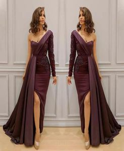 Abiti sexy a maniche lunghe con una spalla Abiti da sera con overskirt Applique Spazio Spalato Mermaid Prom Dress New Arrival Celebrit8206336