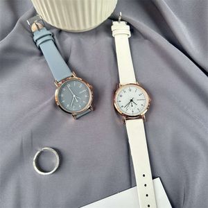 Watch for Female Students, Round, Compact and Minimalist, Popular on the Internet, Fashionable Instagram Style Belt Watch, French Niche Small Dial