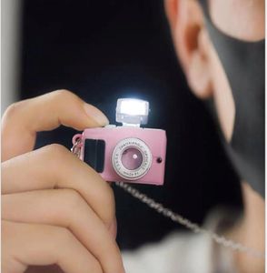 New arrival Hip Hop Simulation Camera Necklace Men and Women Creative Pendant Student Jewelry Can Make Sound Click With Flash Chil2502540
