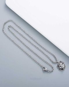 Original Design Luxury Necklace Fashion Classic Double G Silver Lion Head Valentine039s Gift Straight Jewelry Designer Pendant 5203534