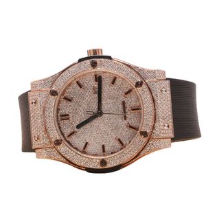 Luxo Parecendo totalmente assistir Iced para homens Mulher Top artesanato exclusivo e caro Mosang Diamond 1 1 5A Relógios para o Hip Hop Industrial Luxo 5924