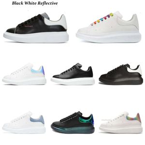 Heel Walk Shoe Lace Run Outdoor Sport Leather Luxury Sneaker Platform Shoe White Black Pink Golden Red Designer Woman Man Casual Dress Shoe Suede Flat sneaker