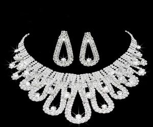 Romantisk pärldesigner smycken med kristall två stycken örhängen halsband Rhinestone bröllop brud set smycken set2480411