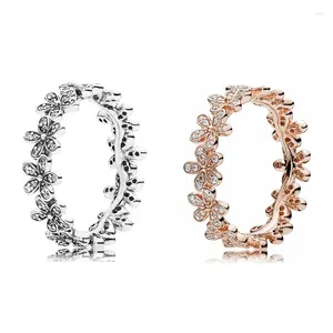 Rings de cluster momentos originais rosa pavilhante deslumbrante margarida com cristal para mulheres 925 jóias de moda de presente de casamento de prata esterlina