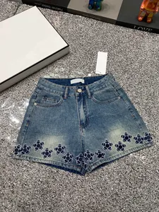 2023 Summer Damskie szorty luksusowe designerskie kobiety słodkie spodenki kwiatowe dla Lady Casual High talia Loose Mini Shorts Fashion