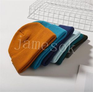 Mode Herbst Winterhut hält warme Süßigkeiten Farben Acrylkappe Strickkappen für Frauen Männer de947