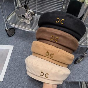 Basker designer beanie hatt vinter basker lyx ce varumärke casual kvinnor som blandar bomullsmode gata hattar metall casquette för män fit dh3a5