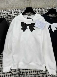 Women's Hoodies & Sweatshirts designer 2024 early spring new Nanyou Cha playful and sweet sequin chest bow round neck pullover with plush sweater for women QZAX