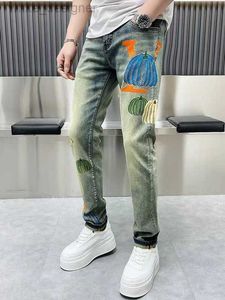 Designer jeans för mens chaopai 2024 Spring New Men's Feet Pants Printed Slim Fit Jeans Micro Elastic Fashion Personlig långa byxor Fashion Pants