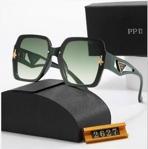 Tasarımcı Pra ve Da Sunglasses Klasik Retro Güneş Gözlüğü Lüks Tasarımcı Gözlük Işını Metal Çerçeve Nazik Canavarlar Güneş Gözlüğü Aç Güneş Gözlükleri Boşuna Kadın ML