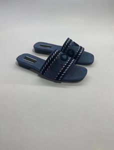 Top New Women's Denim Ribbon Slippers, Sandals, Fashionable and Comfortable, First Choice for Shopping and Home