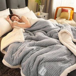 Cobertores espessos de cama de inverno Cama quente de lã de lã de luxo capa de luxo em casa fofo sofá de casal de casal de casal no