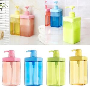 Flüssige Seifenspender 800 ml Körperwäsche El Home Toilette Küche für Badezimmer zufällige Farbe tragbare Handpumpe Kosmetikflaschen