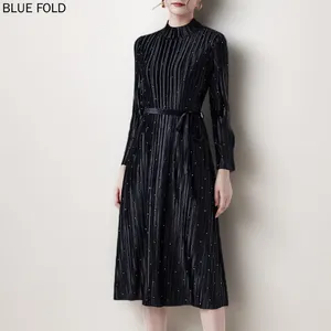 Casual Dresses MIYAKE High-end Women's Velvet Dress Thick Long-sleeved Lace-up Slimming Mid-length Diamond-encrusted A-line Fashionable