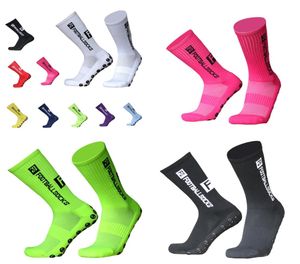 Professionella andningsbara män Kvinnor Nonslip Football Socks Grip Soccer Sock Yoga Cycling Sport Socks 10 Colors4802262