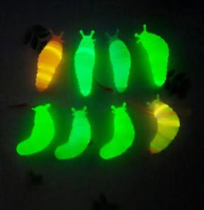 2022 Nya lilla lysande fidget Slug -dekomprimering Toy Caterpillar Lanyard Slug Children Vent Cartoon Toys av Epack Y038692555