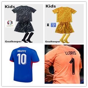 Kids Goalkeeper kit 1# LLORIS soccer jerseys 2024 16# M.MAIGNAN MANDANDA football shirt children French Football suit