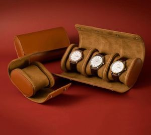 Titta på lådor Fall 3 Slots Roll Retro Travel Case Chic Portable Leather Display 2 1 Smycken Armband Lagring Box Slid in Out Orga3732910