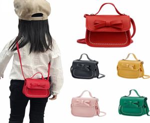 2020 Little Girl Coin Purse Handväska plånbok liten myntlåda påse söt båge pengar påse baby axelväska bolso4684222