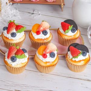 Decorative Flowers 1PCS Simulation Striped Cupcake Model Pography Props Cream Food-like Cabinet Ornaments Fridge Magnet