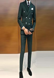 Dark Green Peaked Lapel Business Suit Groom Tuxedos Slim Fit For Men Wedding Suit 3 PCSjacketVestpants Blazer Men Passar Double4231147