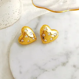 Studörhängen GD 2024 Design Heart Shape Non Tarnish Jewelry 18K Gold Plated Fashion Crystal for Women